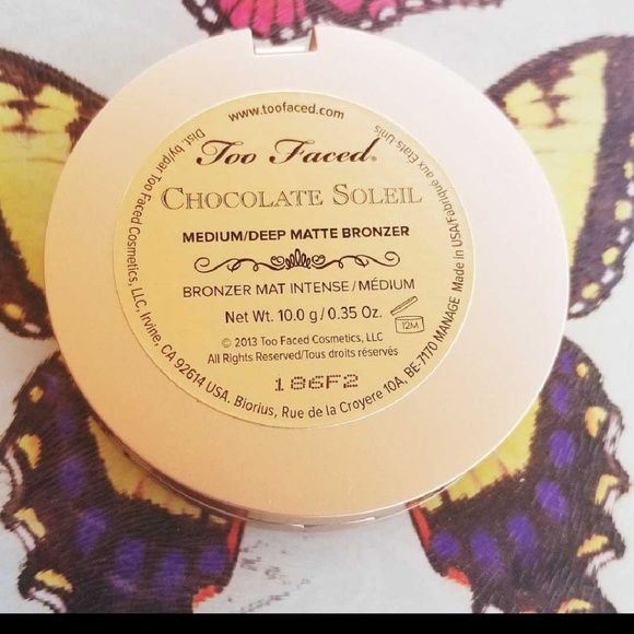 Too Faced Chocolate Soleil Med/Deep Bronzer - Picture 3 of 8